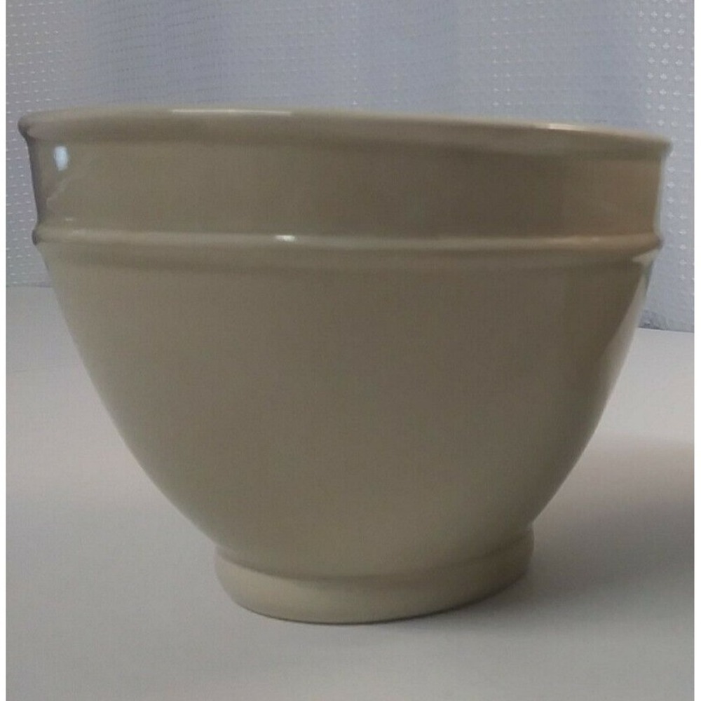 LTD Commodities Cream Colored Mixing Cereal Soup Vtg Serving Bowl-3 Cup Capacity